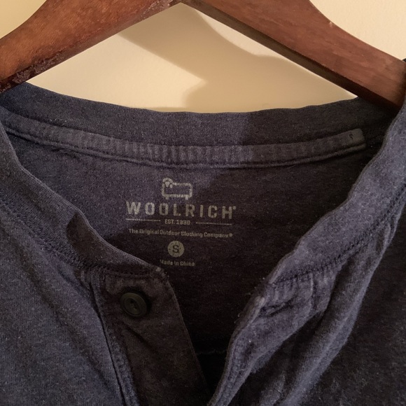 Woolrich Longsleeve Henley Shirt - Picture 3 of 3